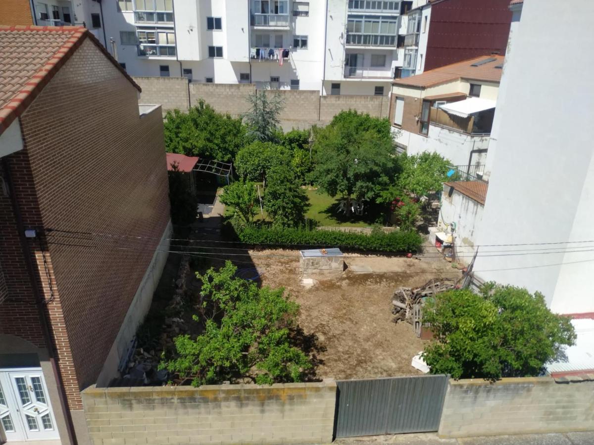 Edificio Valles Del Lupulo Apartment Astorga